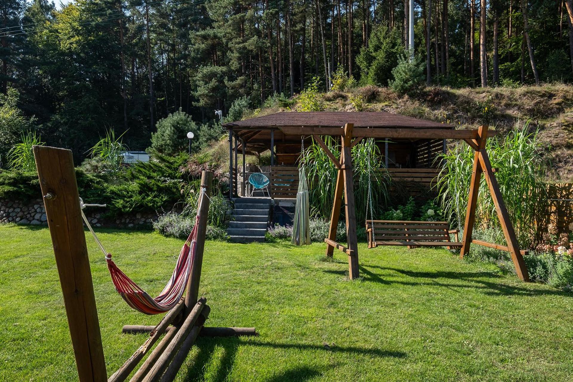 4 Pory Roku Apartamenty Domki Pokoje Nadole  Екстериор снимка