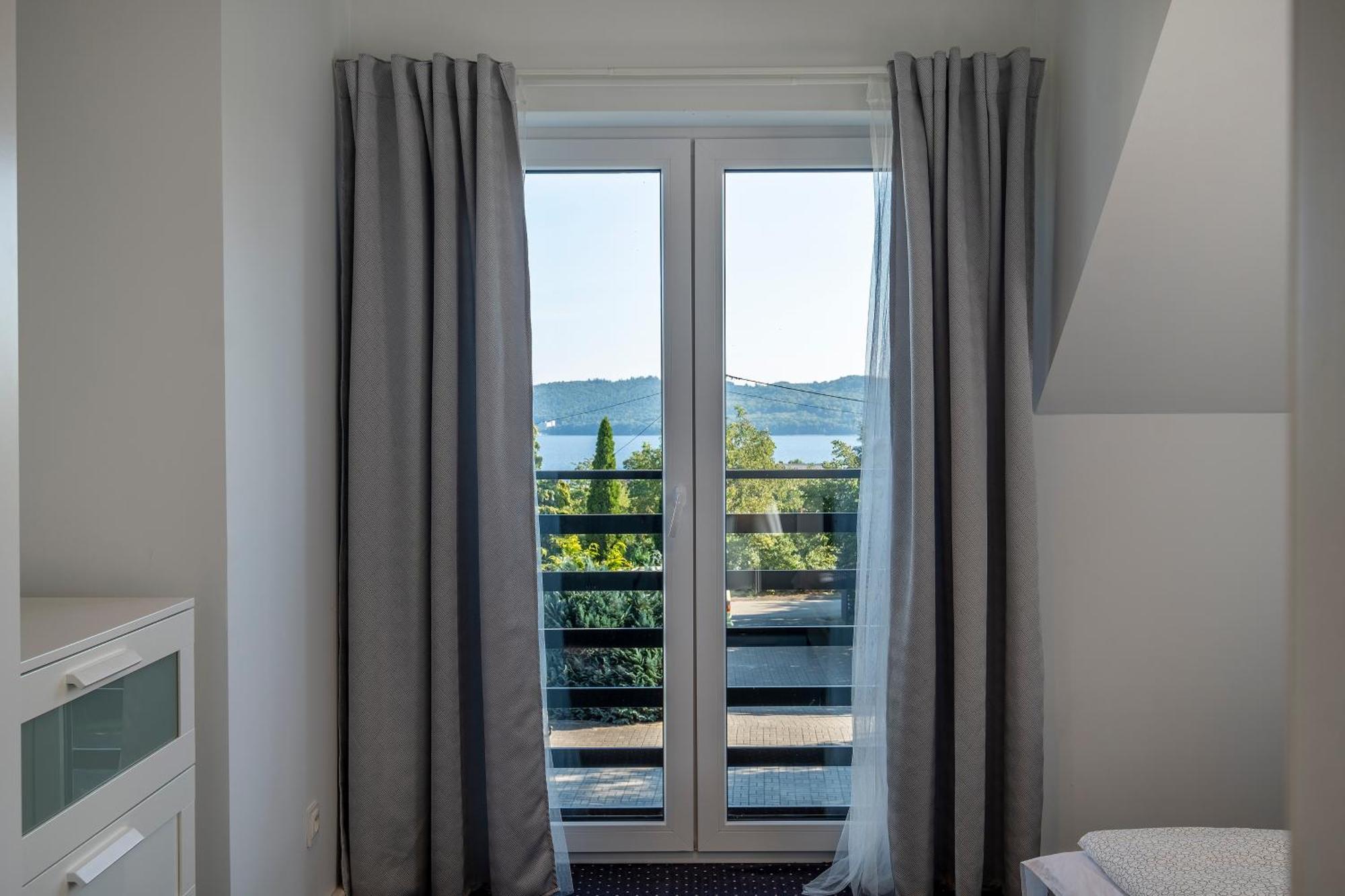 4 Pory Roku Apartamenty Domki Pokoje Nadole  Екстериор снимка