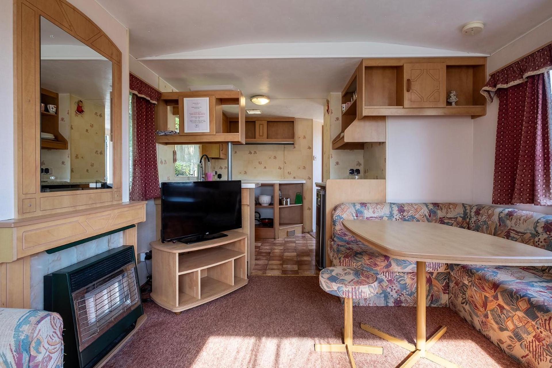 4 Pory Roku Apartamenty Domki Pokoje Nadole  Екстериор снимка