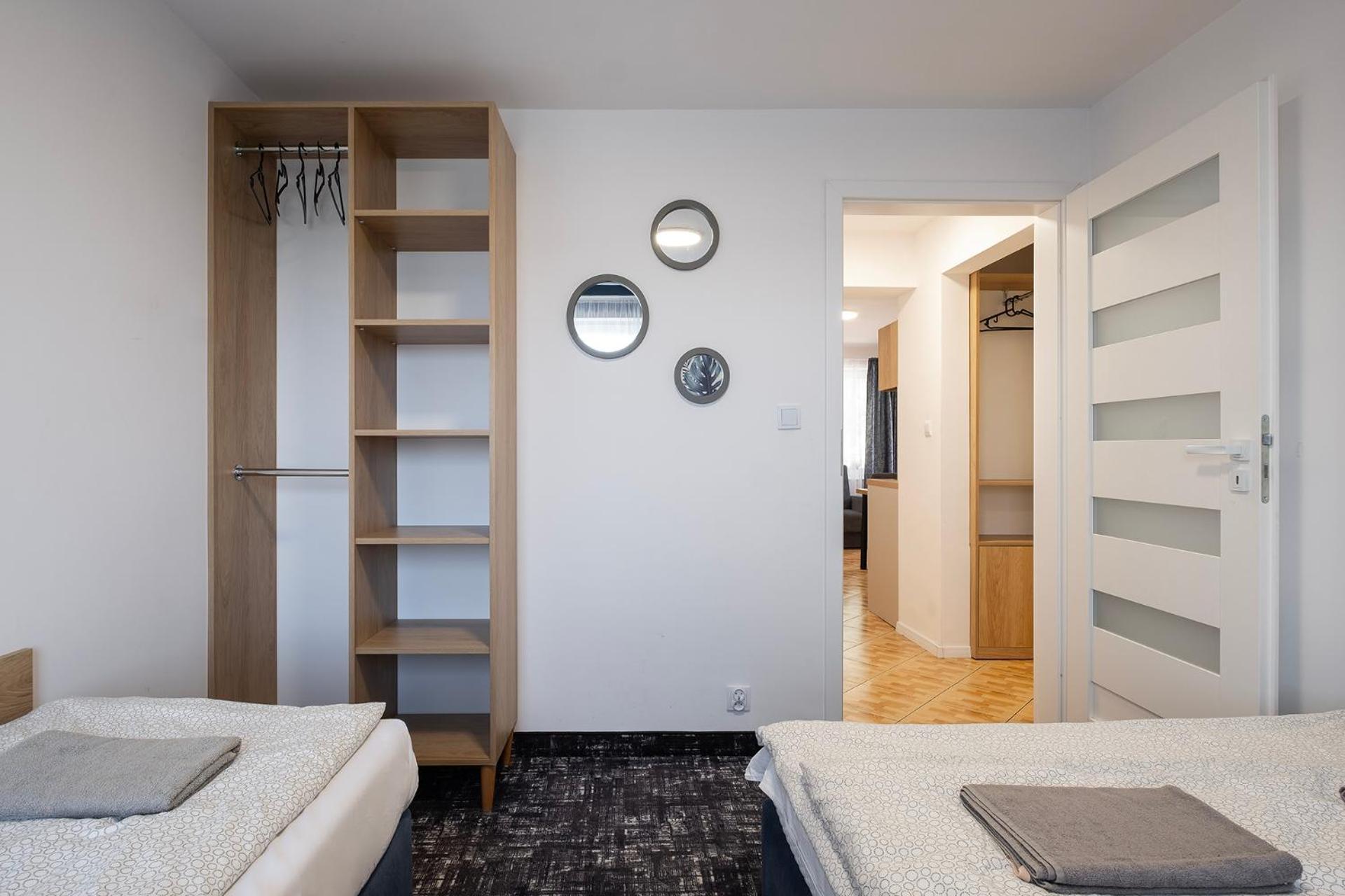 4 Pory Roku Apartamenty Domki Pokoje Nadole  Екстериор снимка